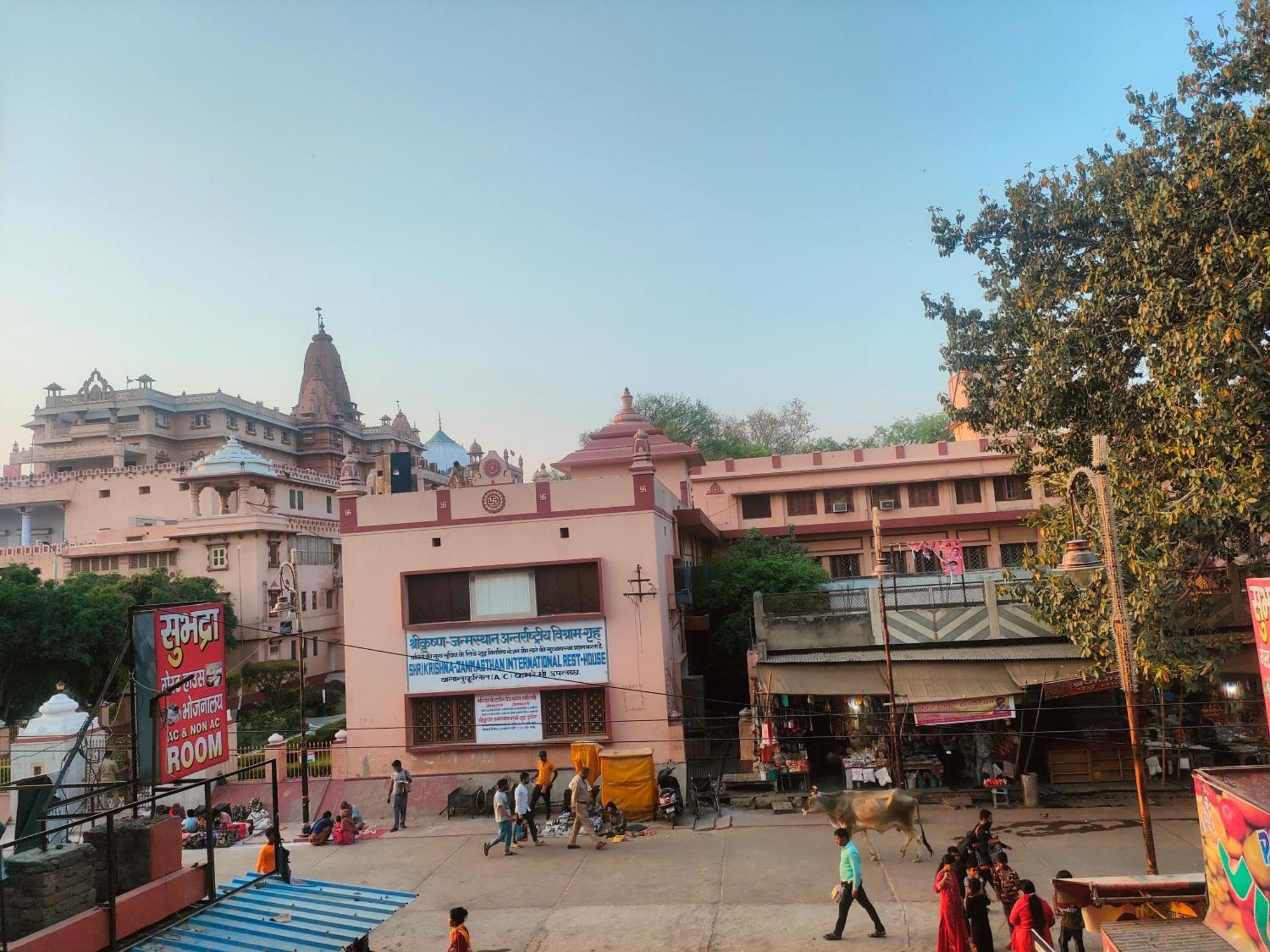Sgh Guest House Mathura Exterior photo
